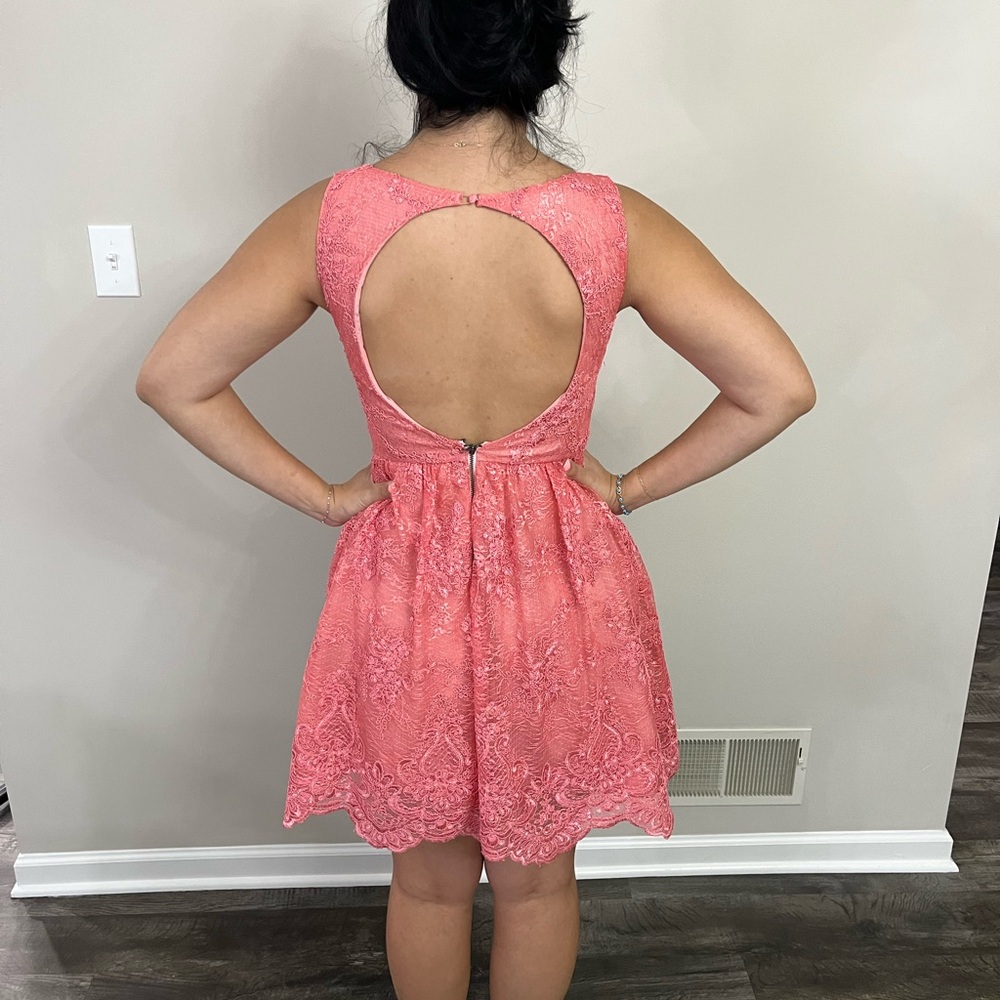 Alice + Olivia Zenden Backless Coral Dress